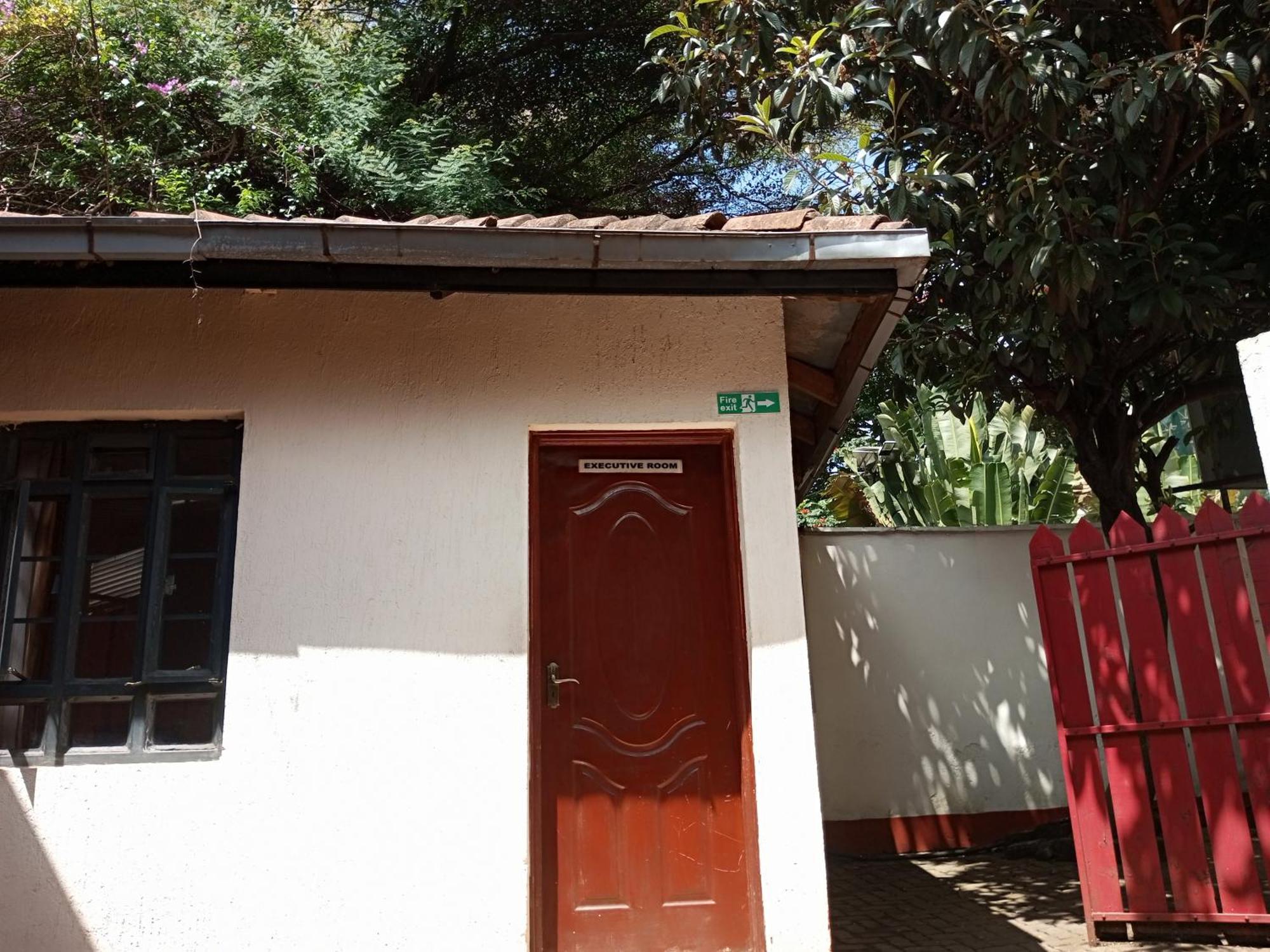 Fourth Parklands Hotel Nairobi Kültér fotó